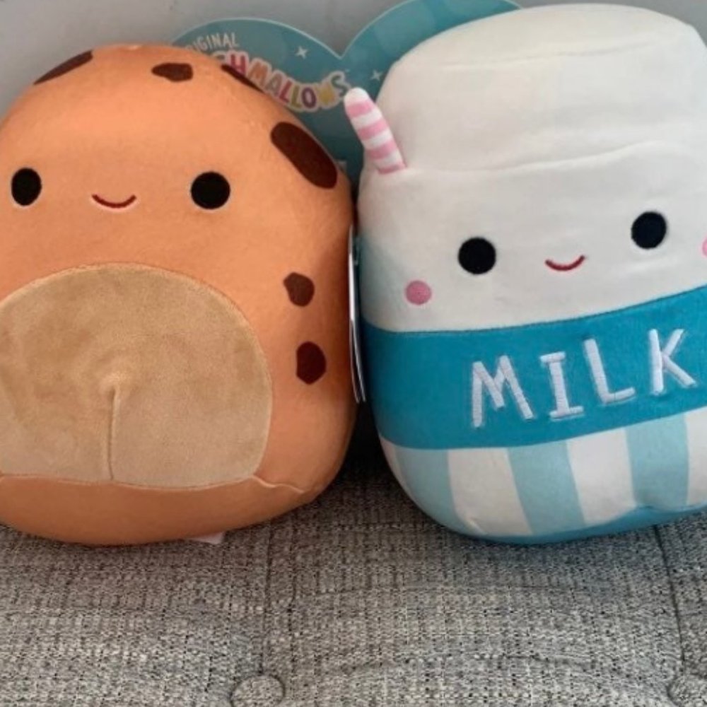 Milk and Cookies 8" Walgreens Exclusive Squishmallow Neeona and Melly set